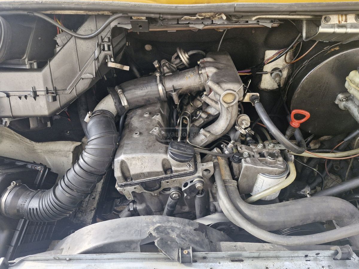 Mercedes-Benz Sprinter 2002 — photo 2