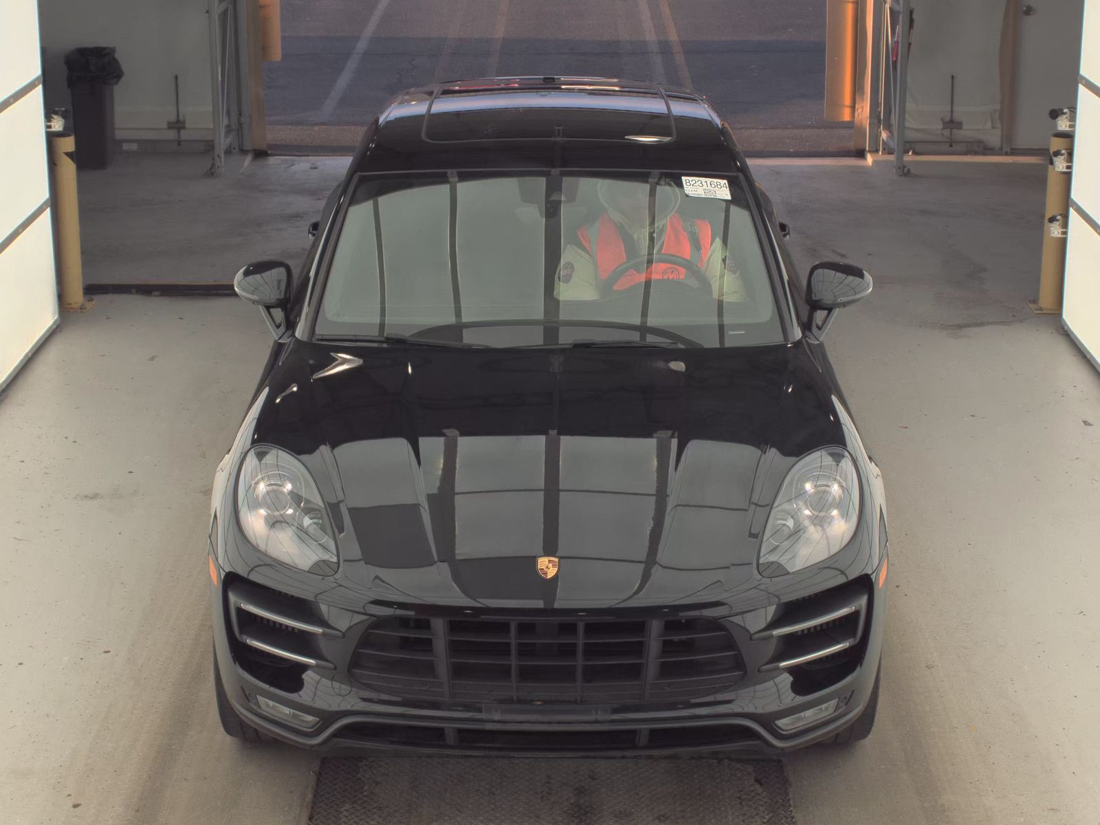Porsche Macan 2018 — photo 2