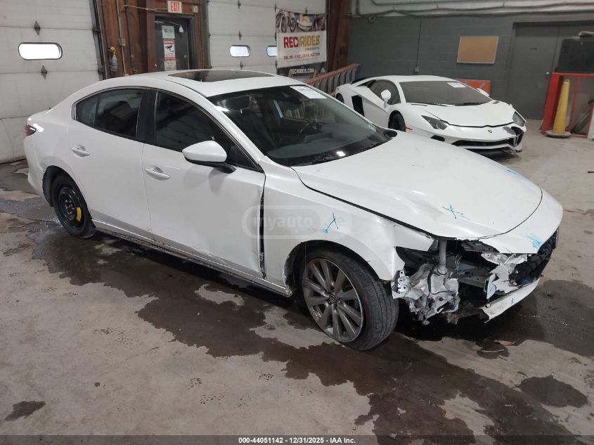 Mazda Mazda3 2021 — photo 2