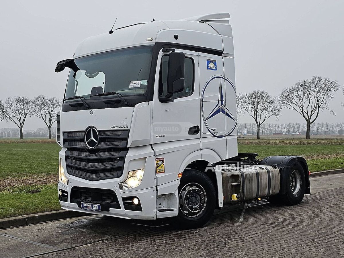Mercedes-Benz Actros 2017 — photo 2