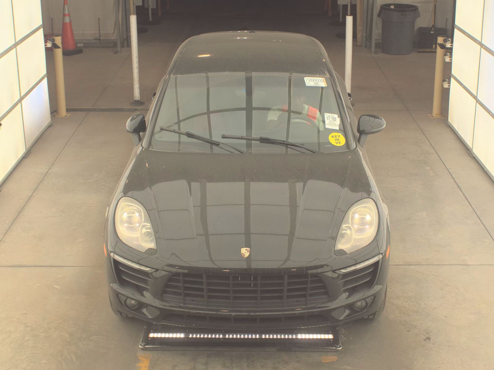 Porsche Macan 2015 — photo 2