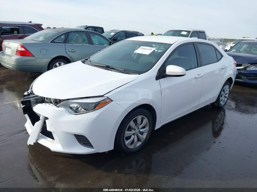 Toyota Corolla 2016 — photo 2
