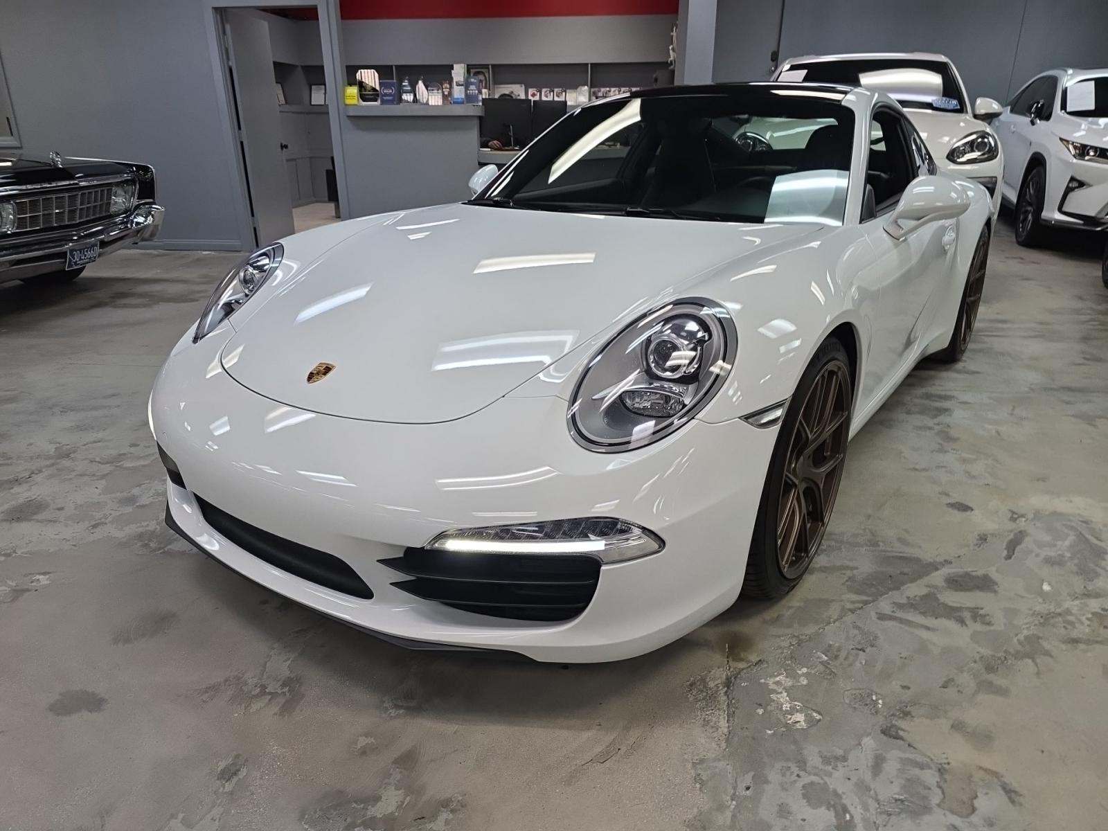 Porsche 911