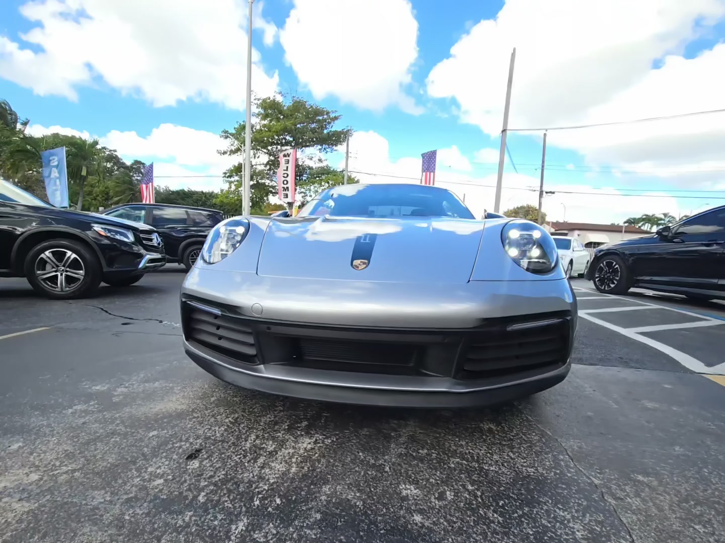 Porsche 911 2020 — photo 2