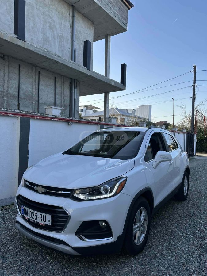 Chevrolet Trax 2017 — photo 2