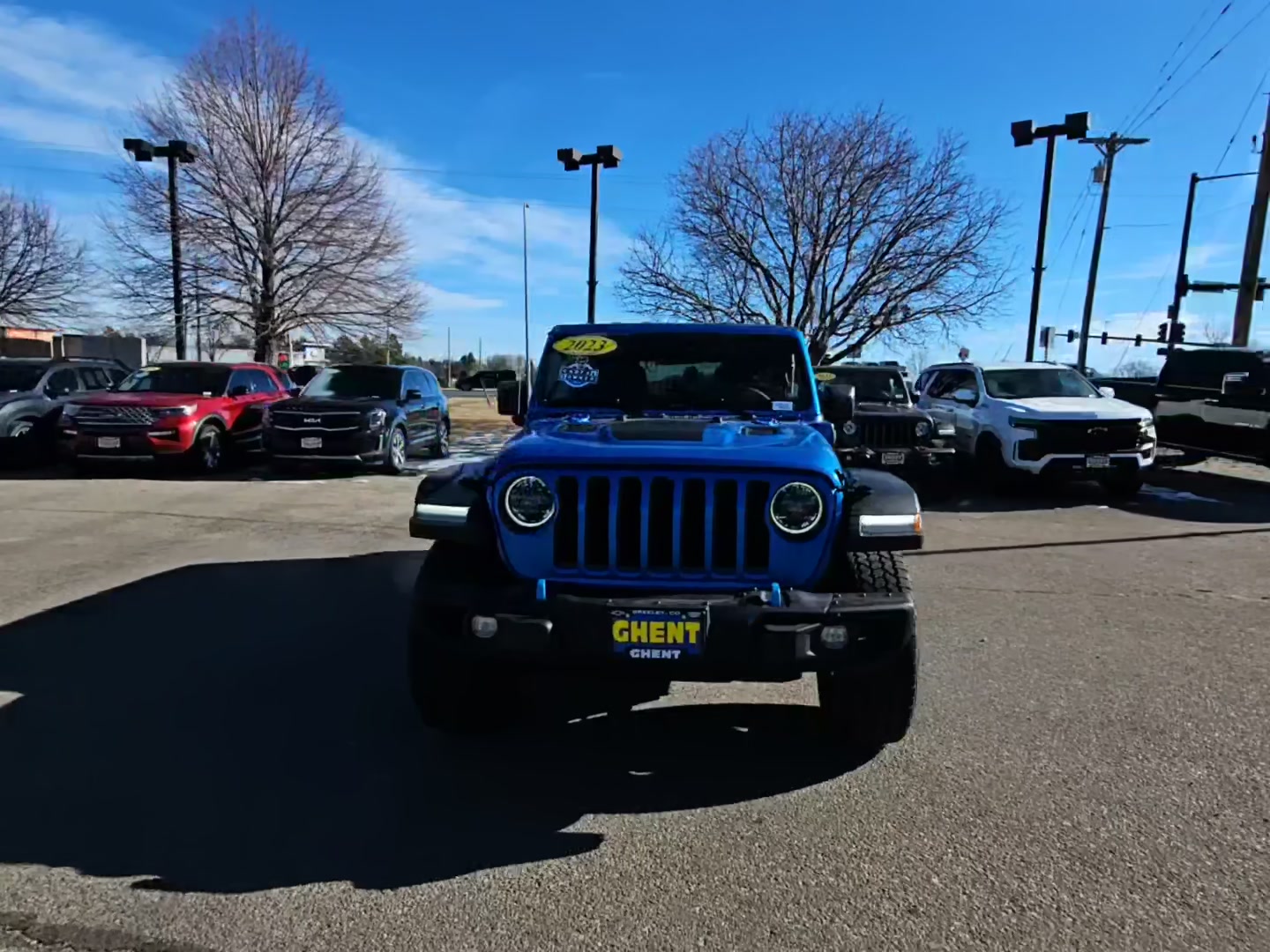 Jeep Wrangler 2023 — photo 2