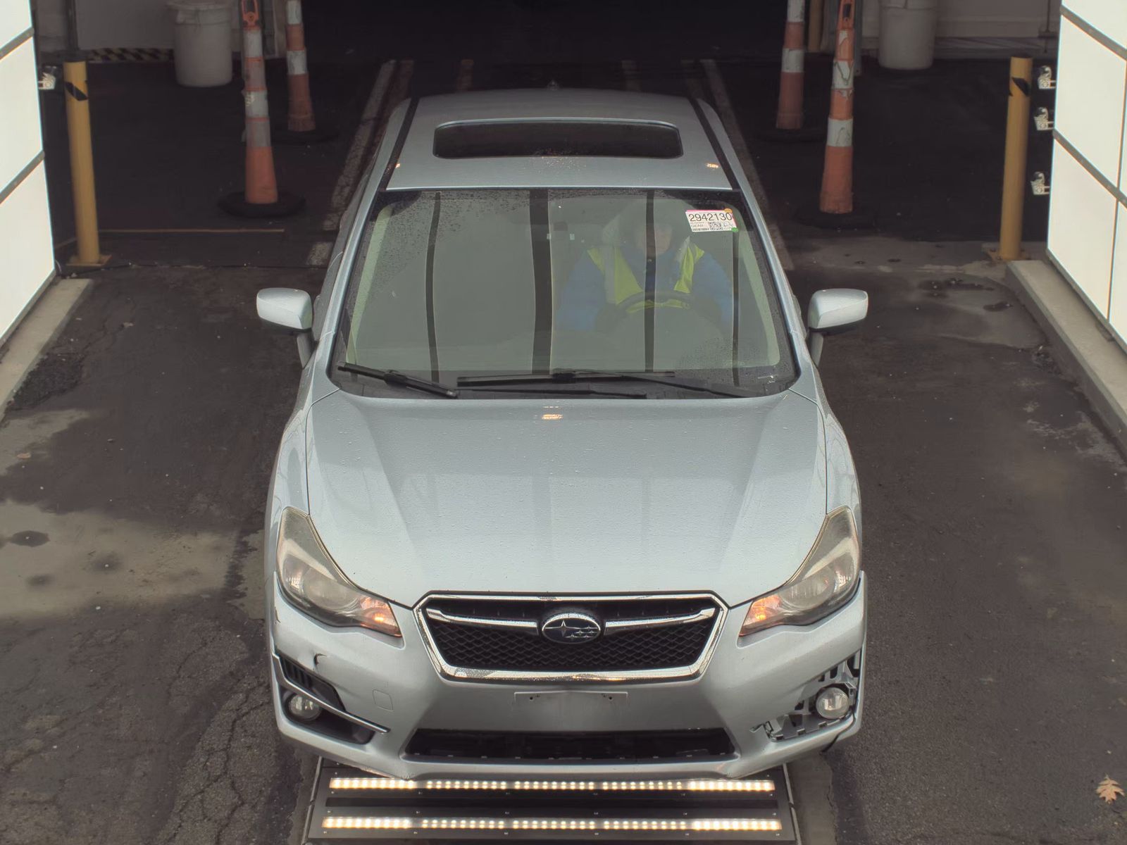 Subaru Impreza 2015 — photo 2