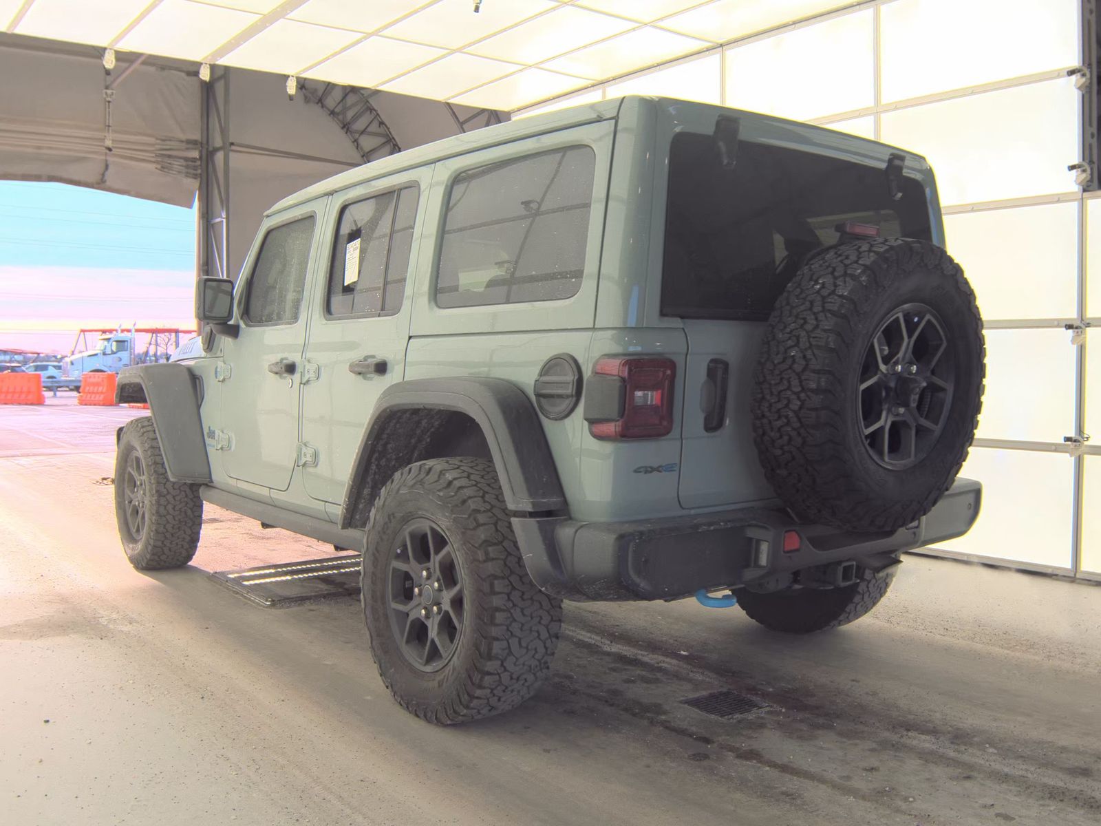 Jeep Wrangler 2024 — photo 2
