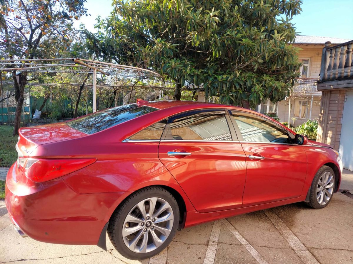 Hyundai Sonata 2012 — photo 2