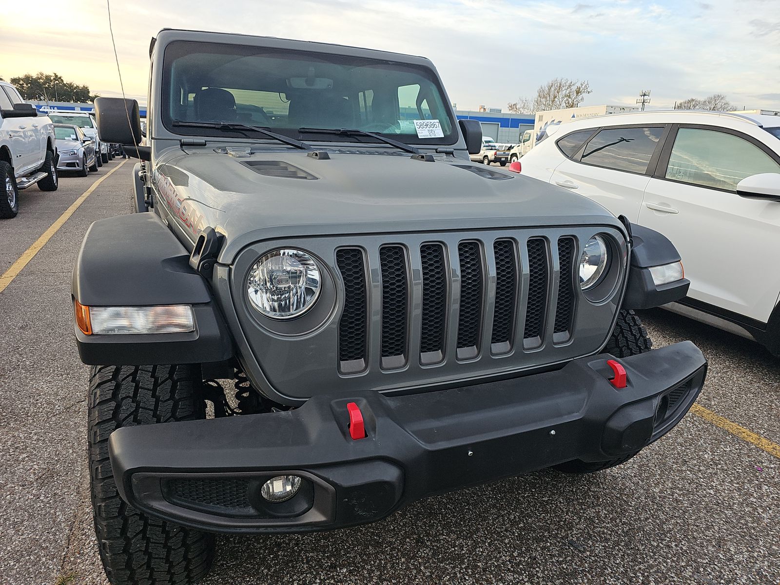 Jeep Wrangler 2023 — photo 2