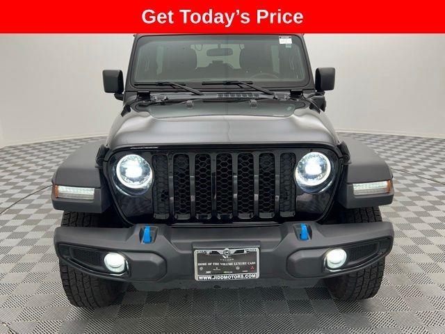 Jeep Wrangler 2023 — photo 2