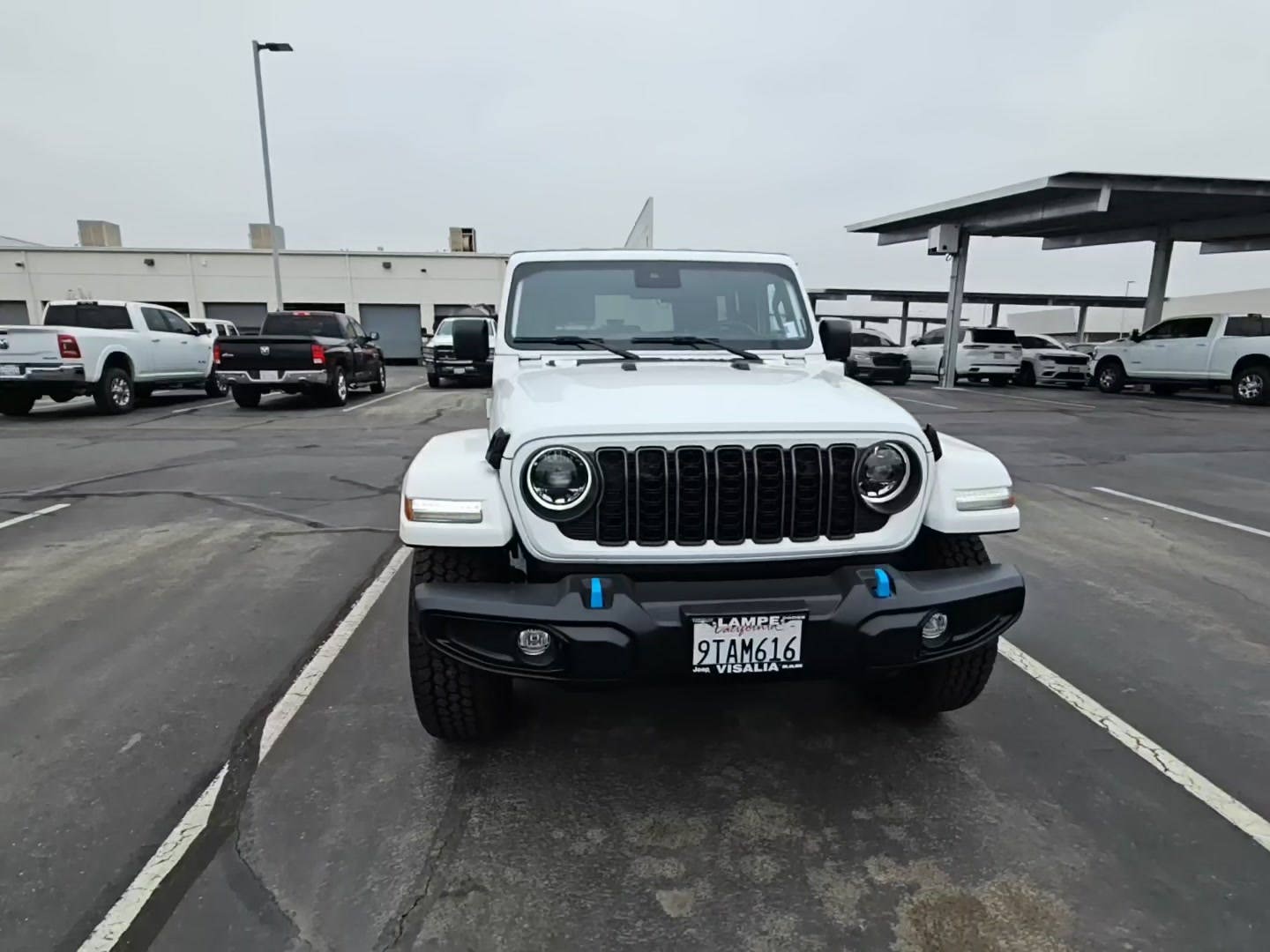 Jeep Wrangler 2024 — photo 2