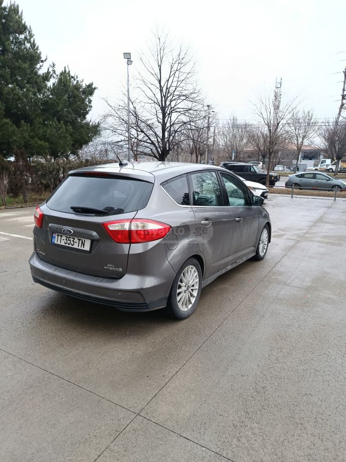 Ford C-Max 2013 — photo 2