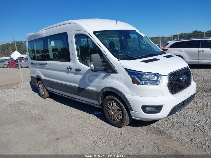 Ford Transit 2023 — photo 2