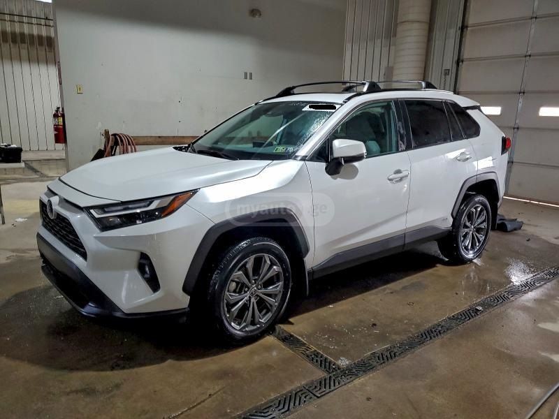 Toyota RAV 4 2023 — photo 2