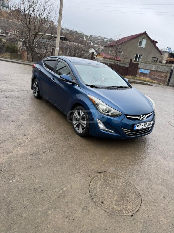 Hyundai Elantra 2014 — photo 2