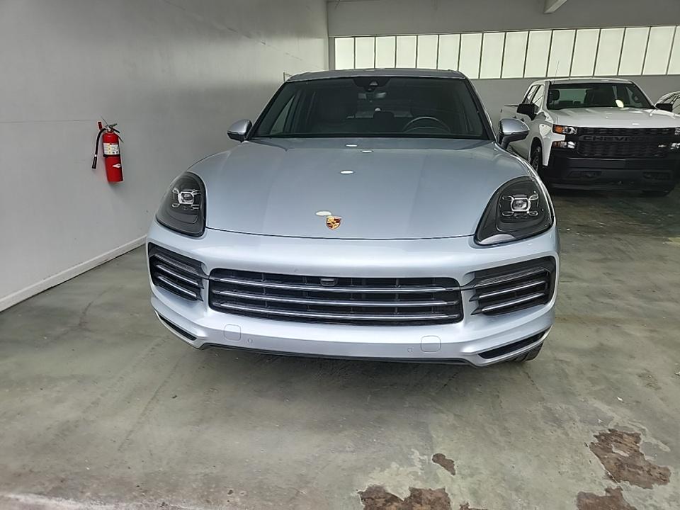 Porsche Cayenne 2020 — photo 2