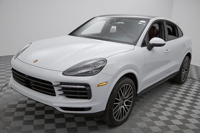Porsche Cayenne 2022 — photo 2