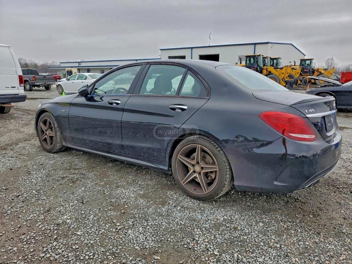Mercedes-Benz C 450 AMG 2016 — photo 2