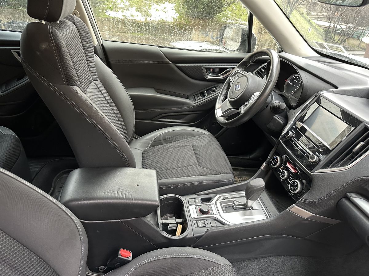 Subaru Forester 2021 — photo 2