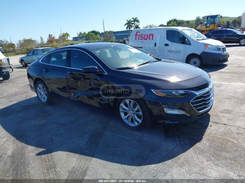 Chevrolet Malibu 2023 — photo 2