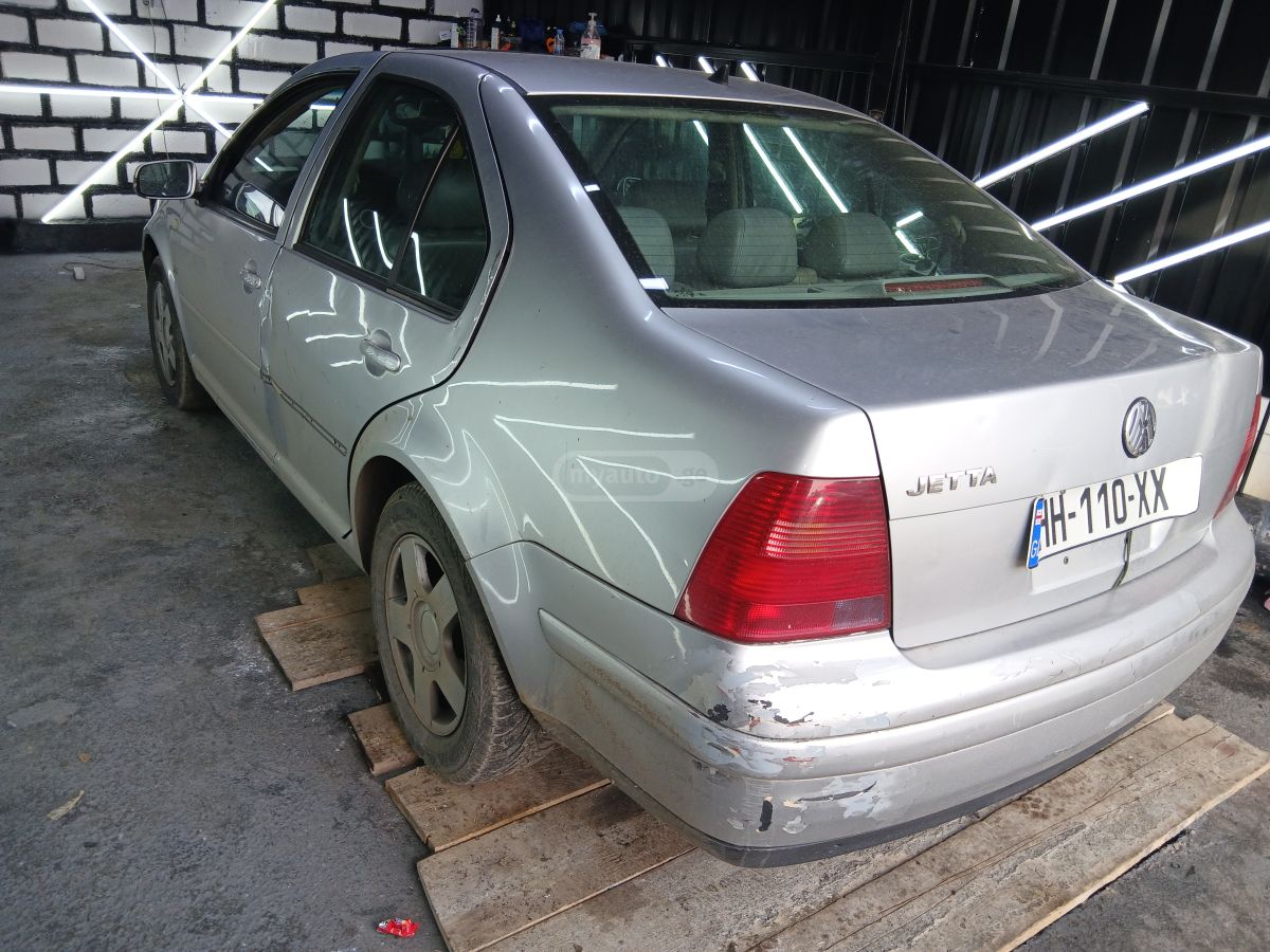 Volkswagen Jetta 2000 — photo 2
