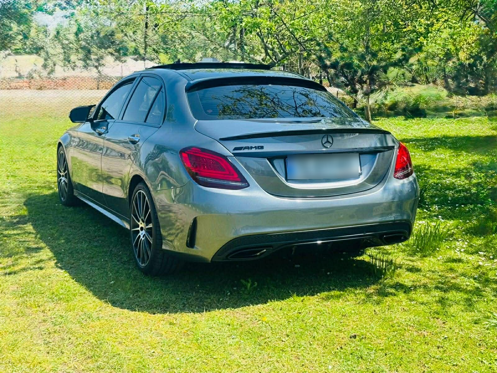 Mercedes-Benz C 300 2017 — photo 2