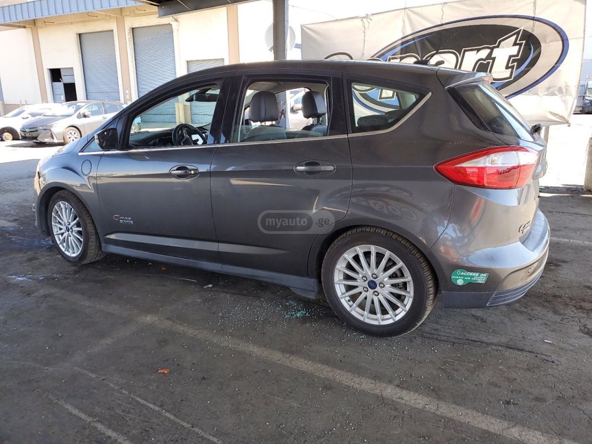 Ford C-Max 2016 — photo 2