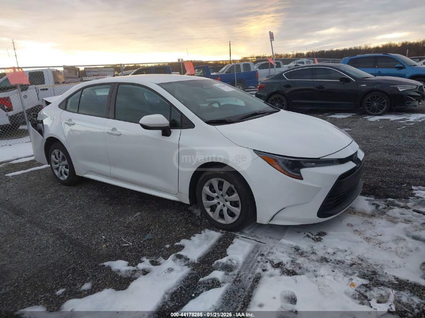 Toyota Corolla 2025 — photo 2