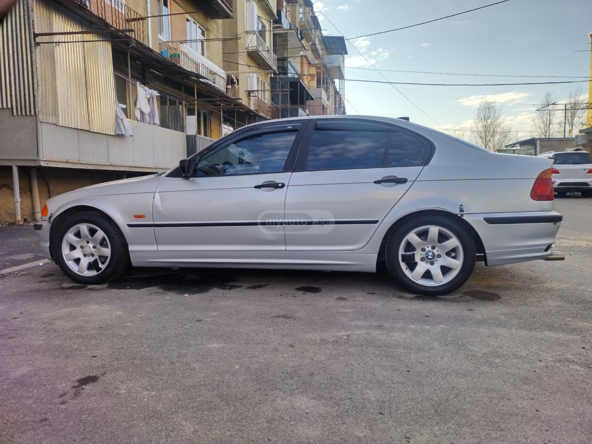 BMW 318 1998 — photo 2