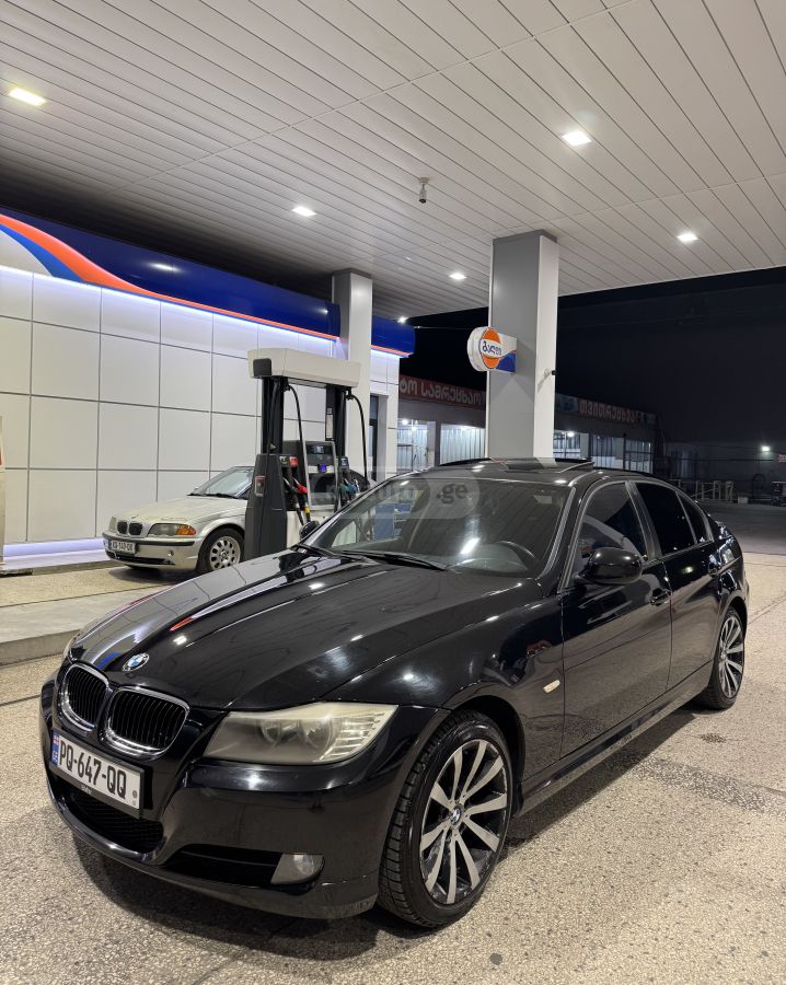 BMW 328 2011 — photo 2