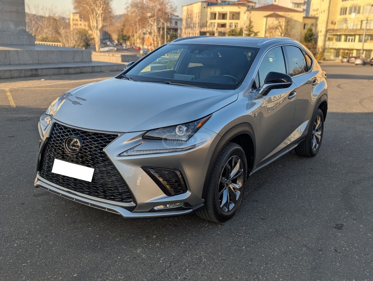Lexus NX 300