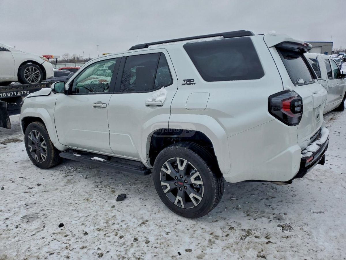 Toyota 4Runner 2025 — photo 2