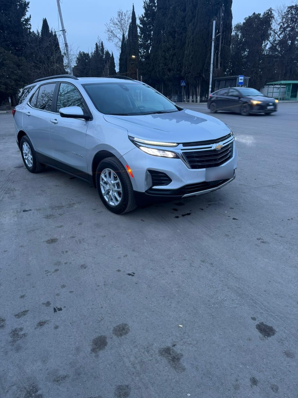 Chevrolet Equinox 2022 — photo 2