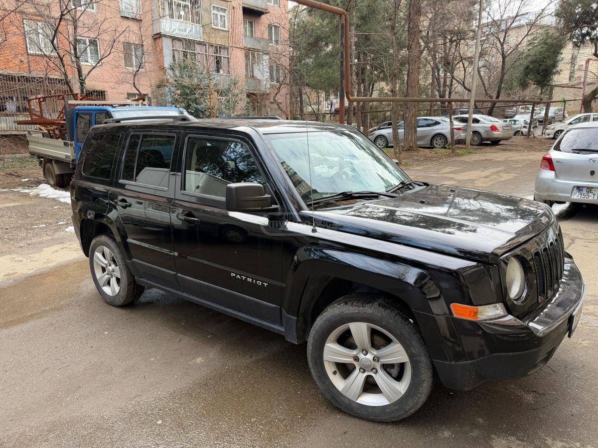 Jeep Patriot 2013 — photo 2