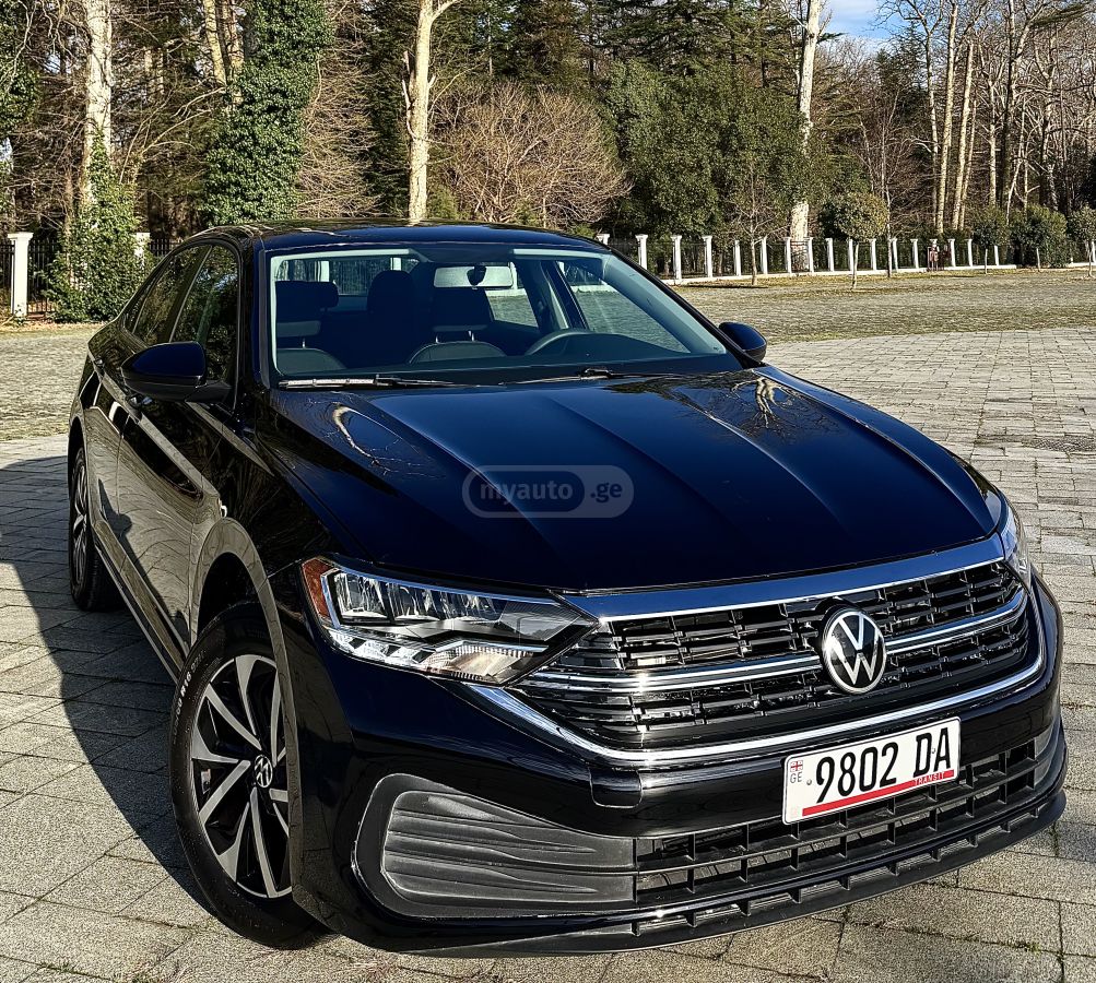 Volkswagen Jetta 2022 — photo 2