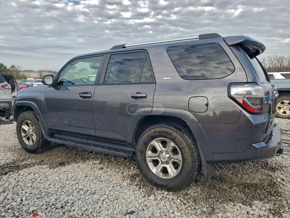 Toyota 4Runner 2019 — photo 2