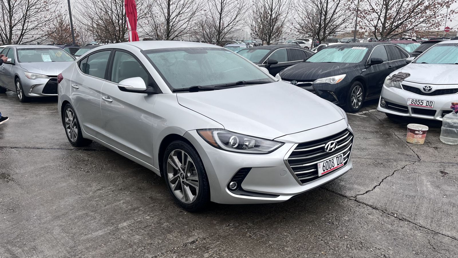 Hyundai Elantra 2017 — photo 2