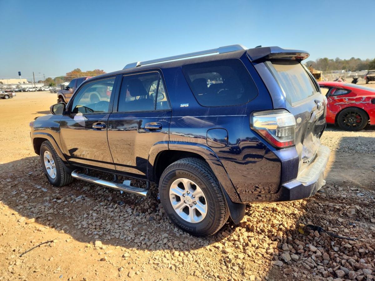 Toyota 4Runner 2016 — photo 2