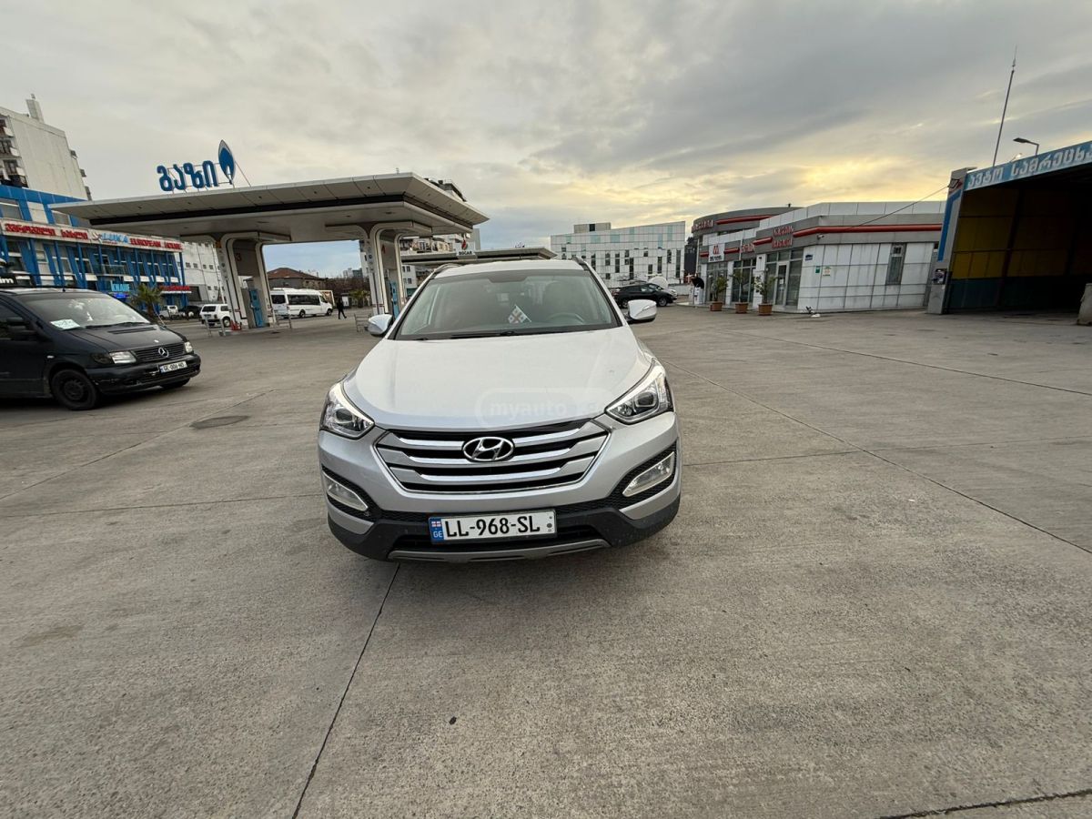 Hyundai Santa FE 2013 — photo 2