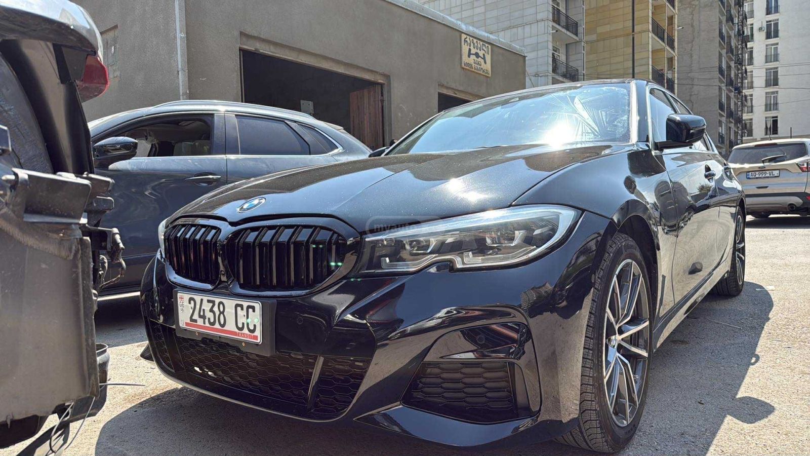 BMW 330