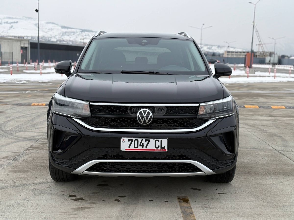 Volkswagen Taos 2023 — photo 2