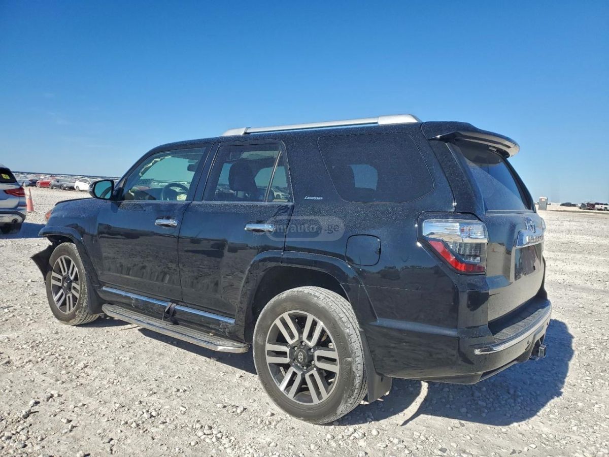 Toyota 4Runner 2018 — photo 2
