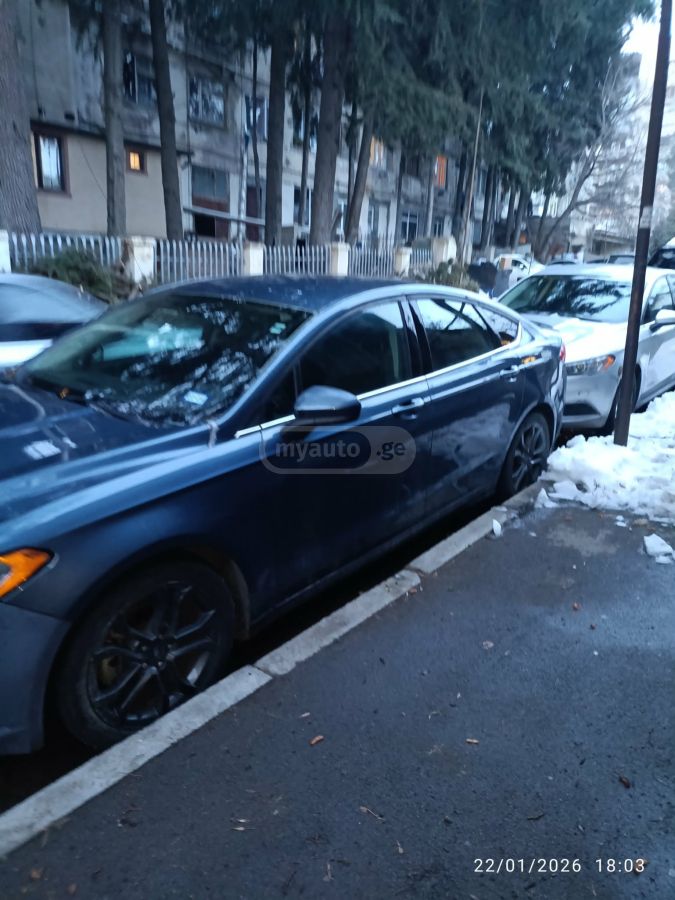 Ford Fusion 2018 — photo 2