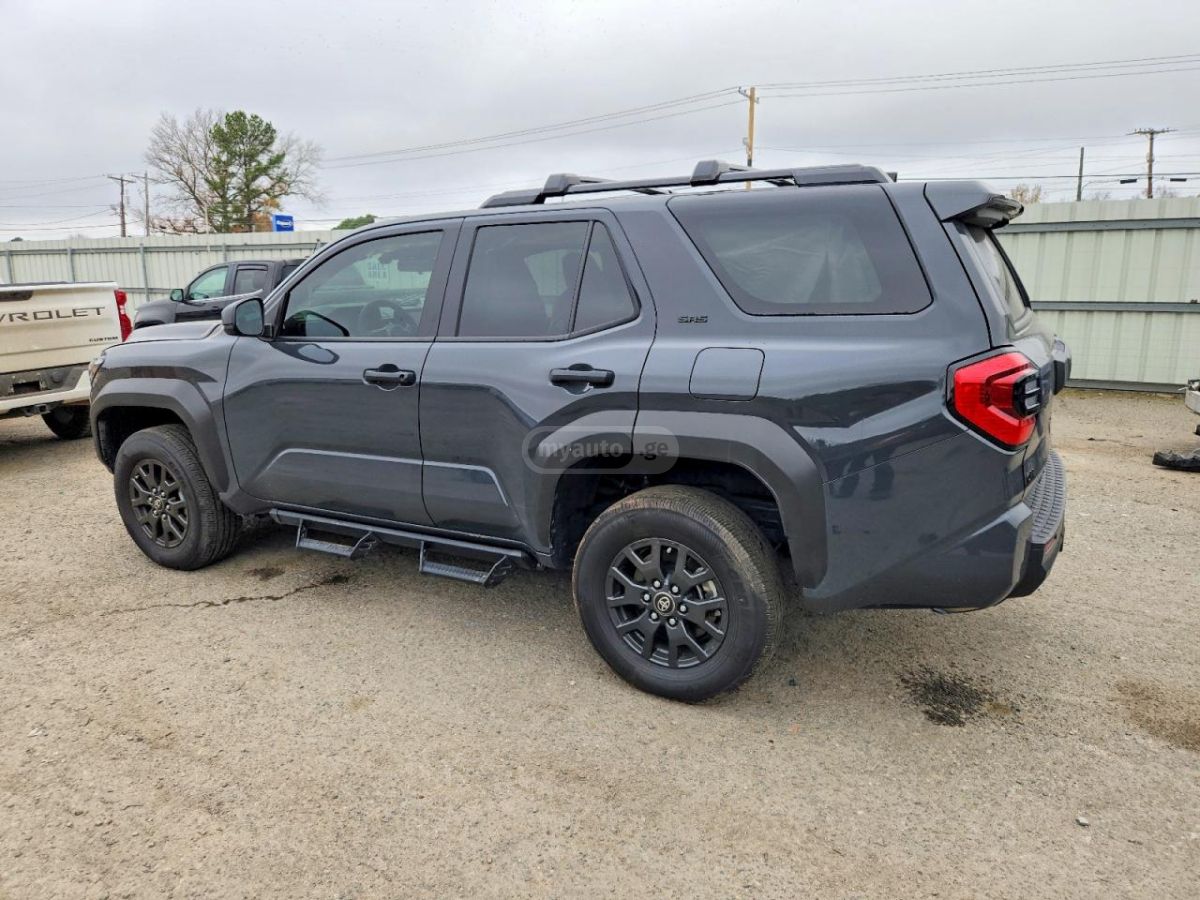 Toyota 4Runner 2025 — photo 2