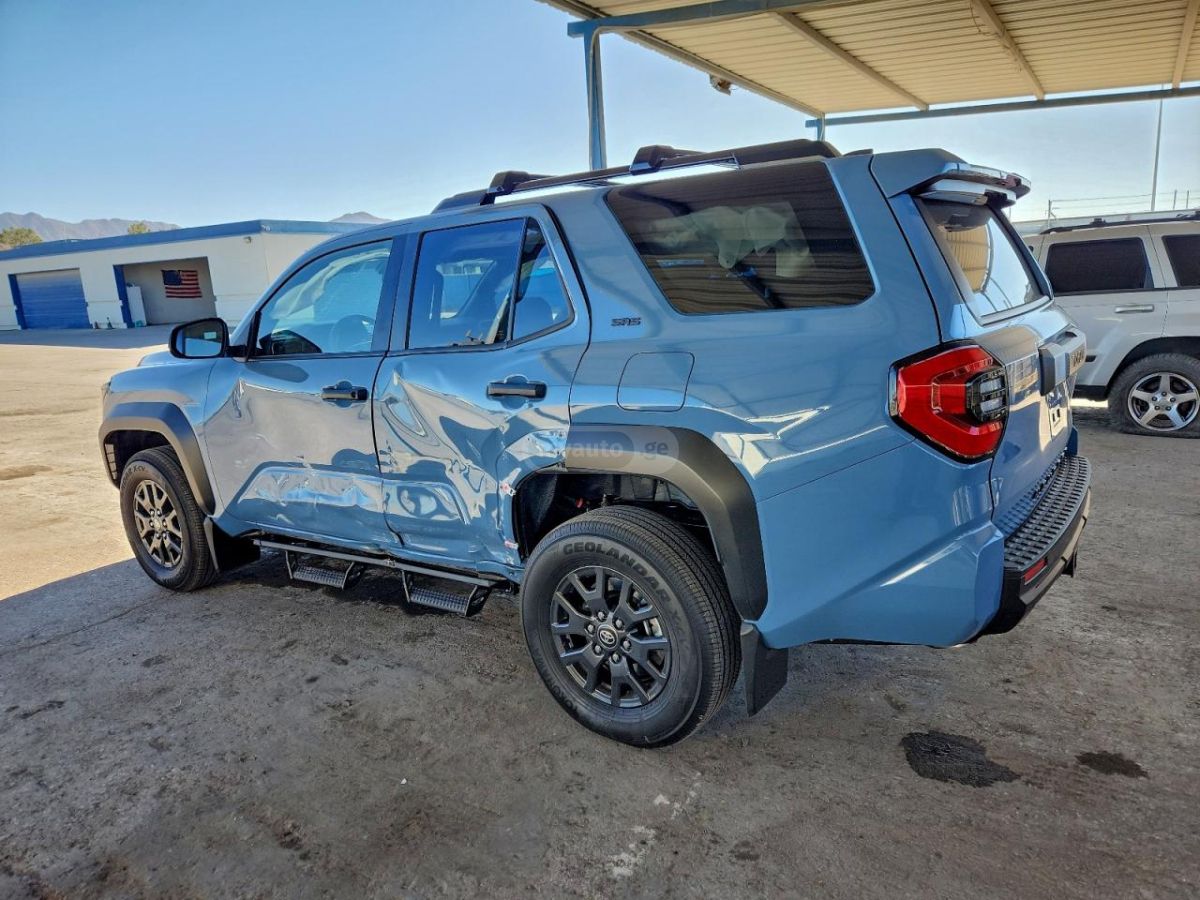 Toyota 4Runner 2025 — photo 2