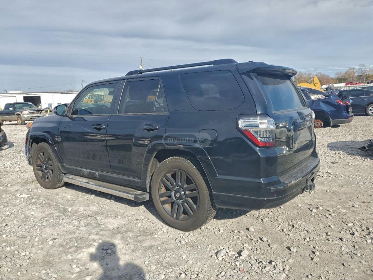 Toyota 4Runner 2019 — photo 2