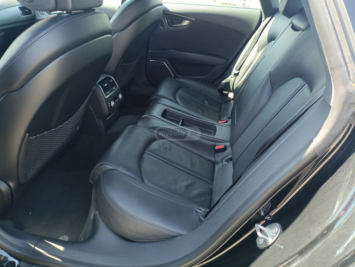 Audi S7 2015 — photo 2