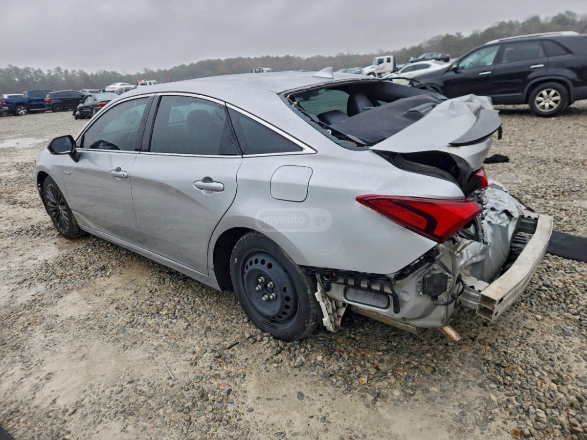 Toyota Avalon 2020 — photo 2