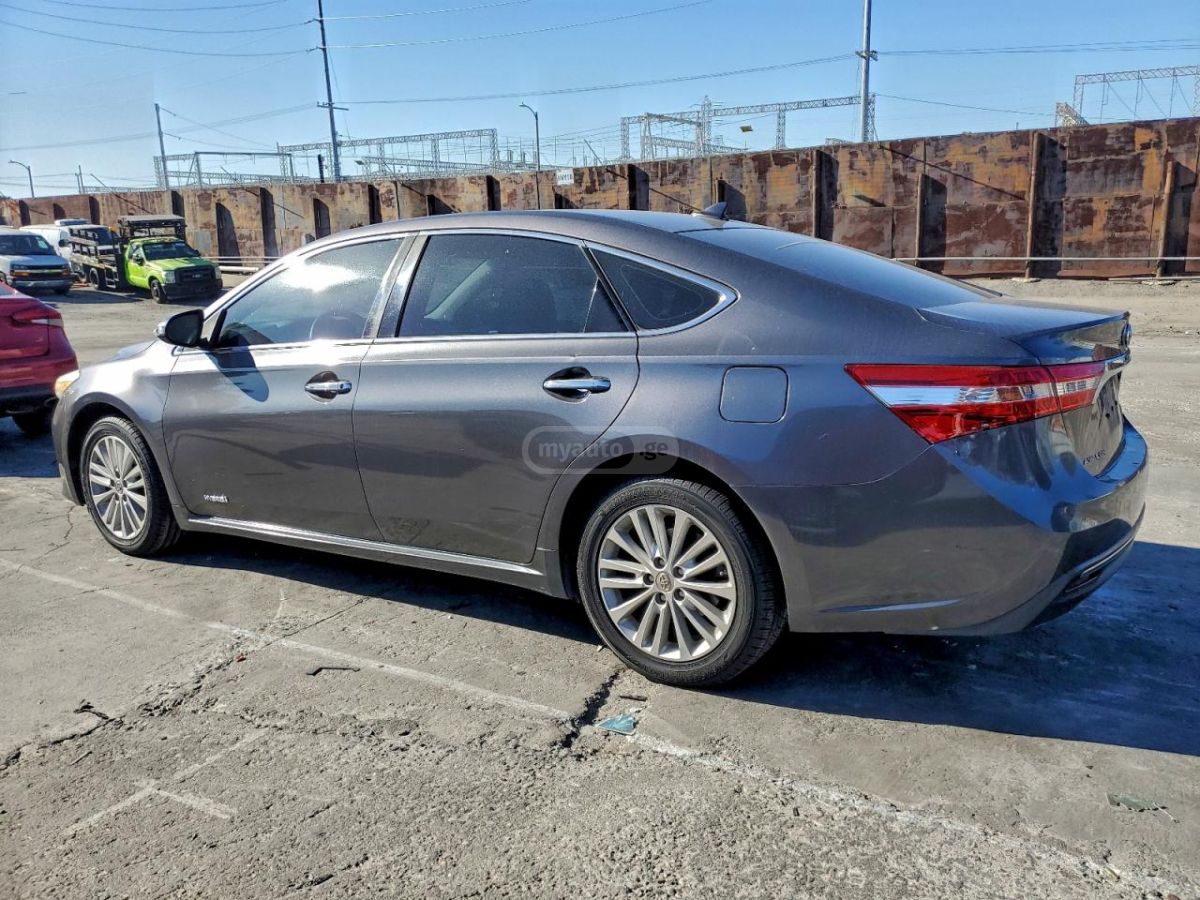 Toyota Avalon 2015 — photo 2
